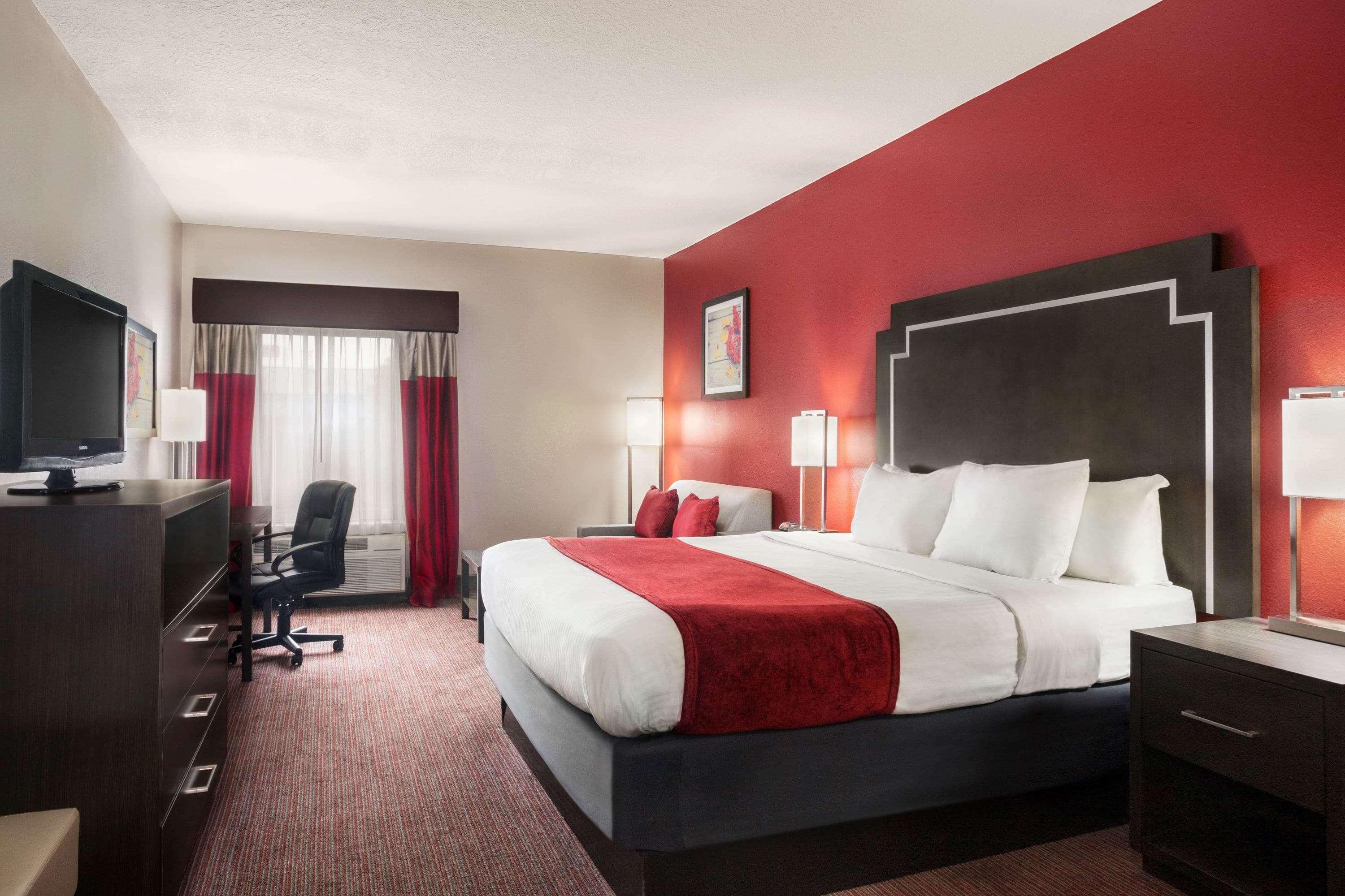 Days Inn & Suites By Wyndham Murfreesboro Buitenkant foto