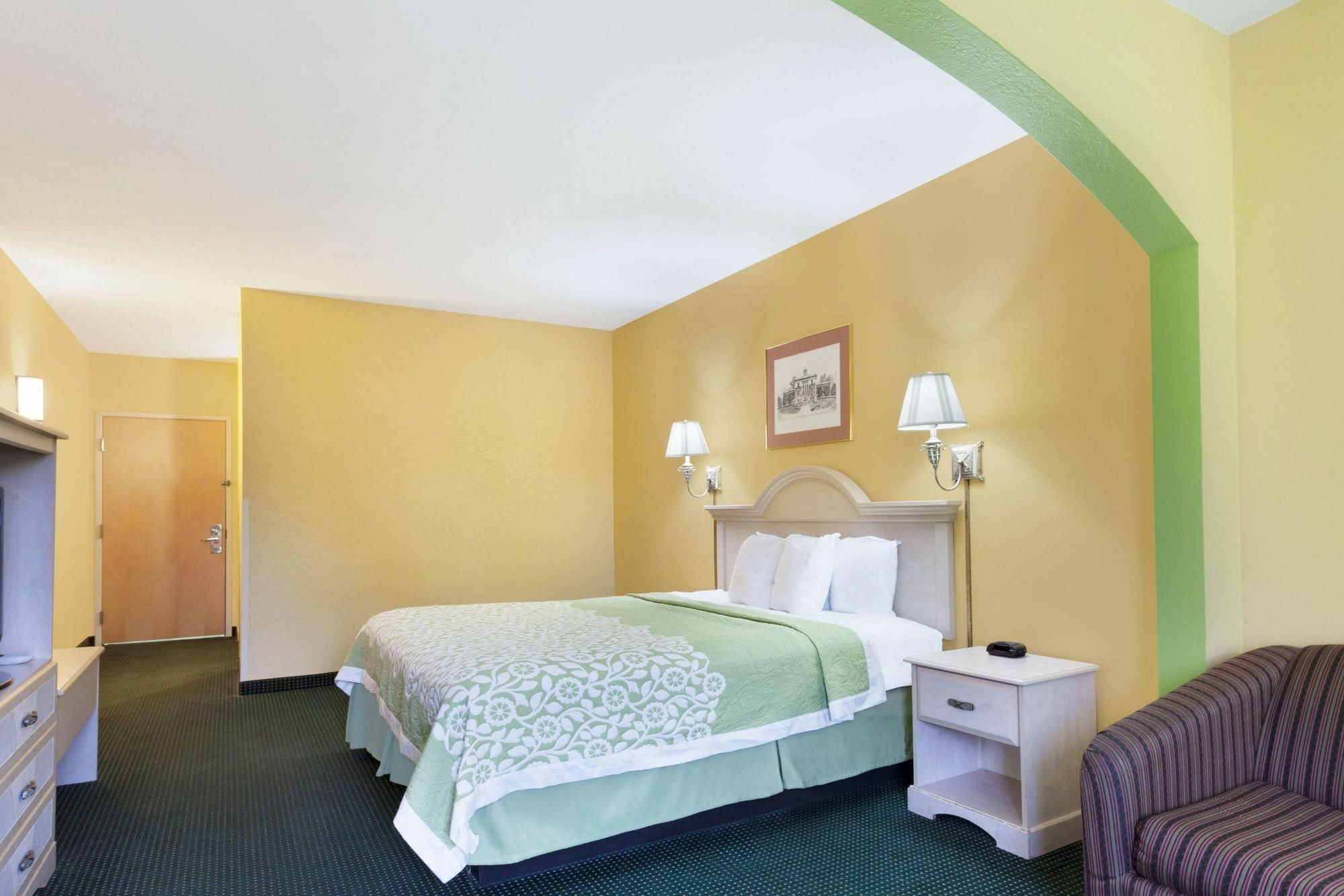 Days Inn & Suites By Wyndham Murfreesboro Buitenkant foto