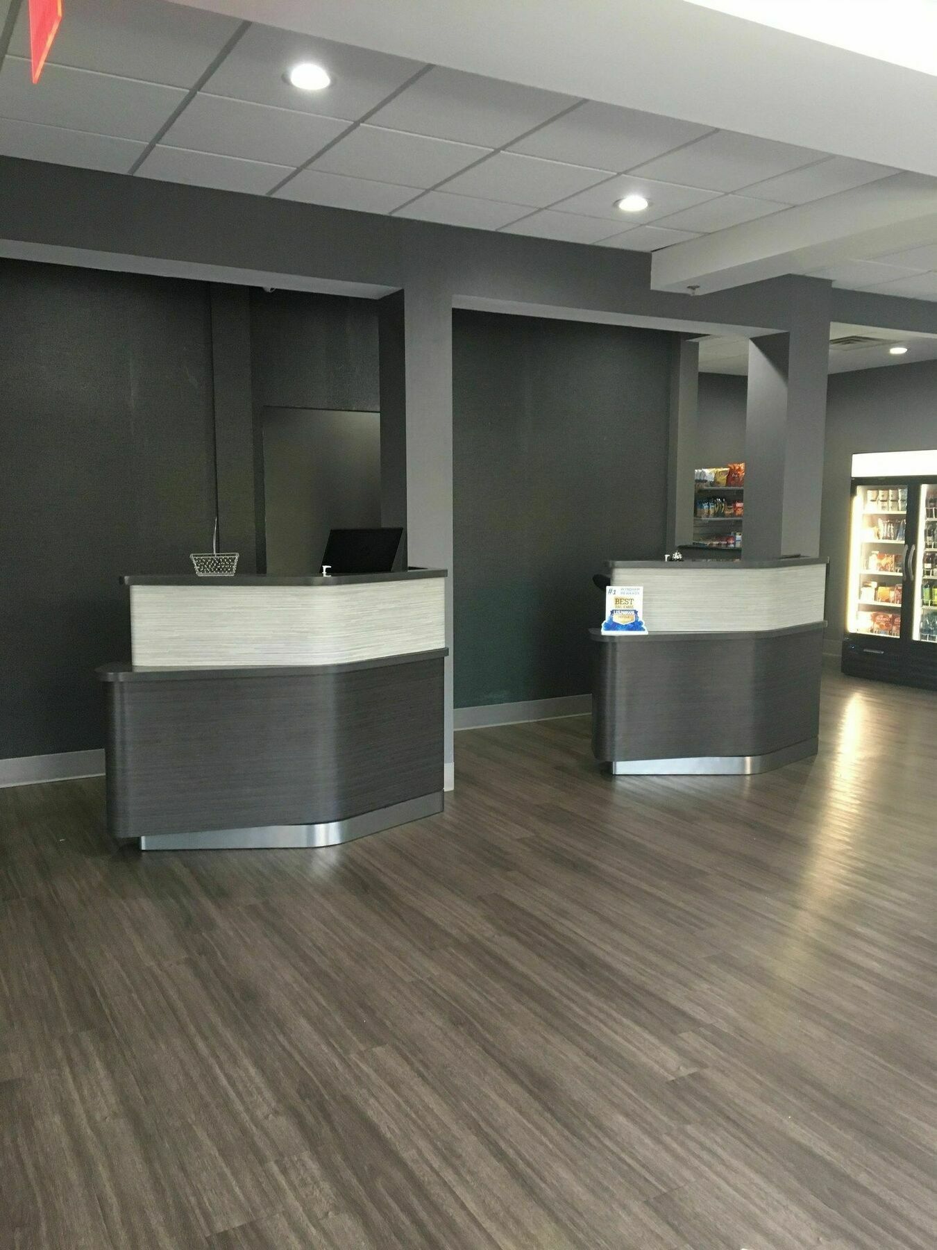 Days Inn & Suites By Wyndham Murfreesboro Buitenkant foto